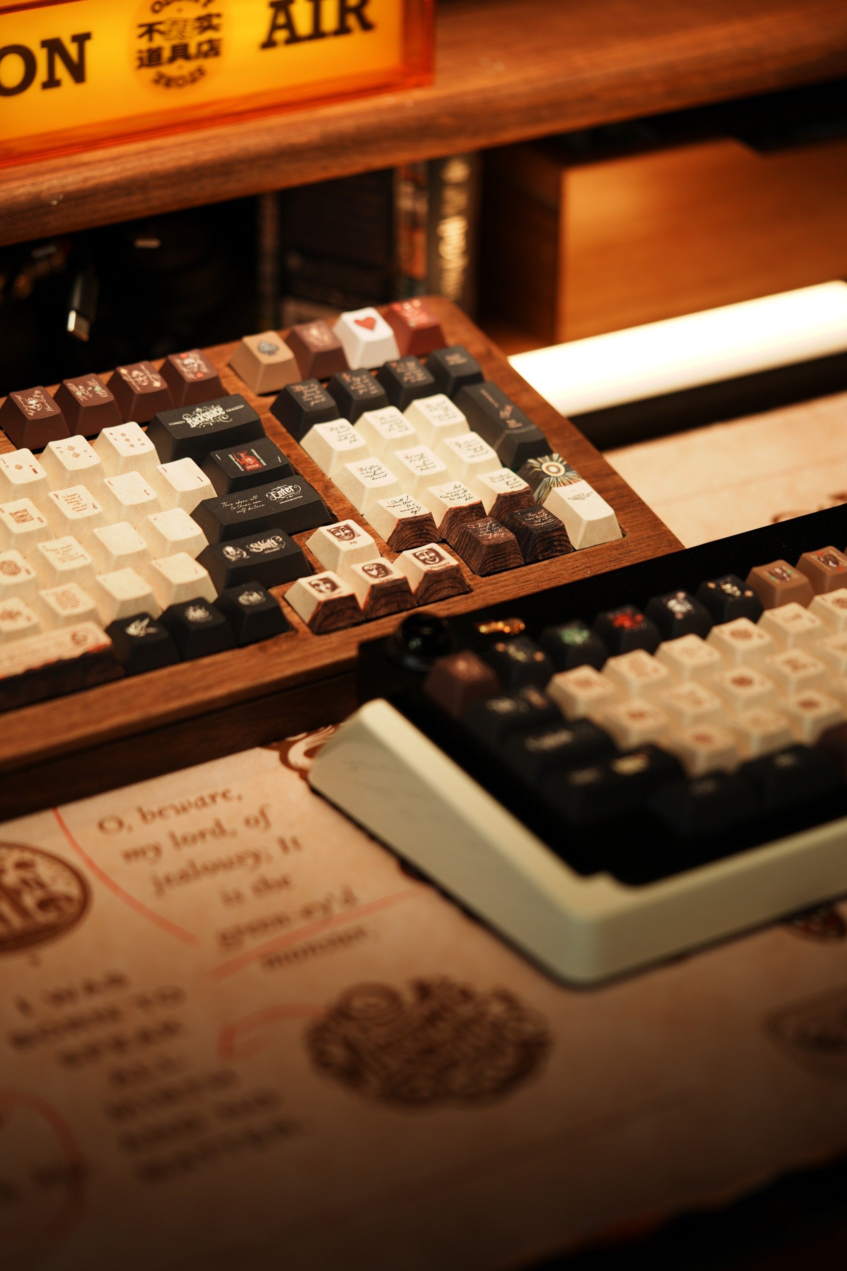 The Bard's Folio Collection - Shakespearean Theme Artisan 152 Keycaps