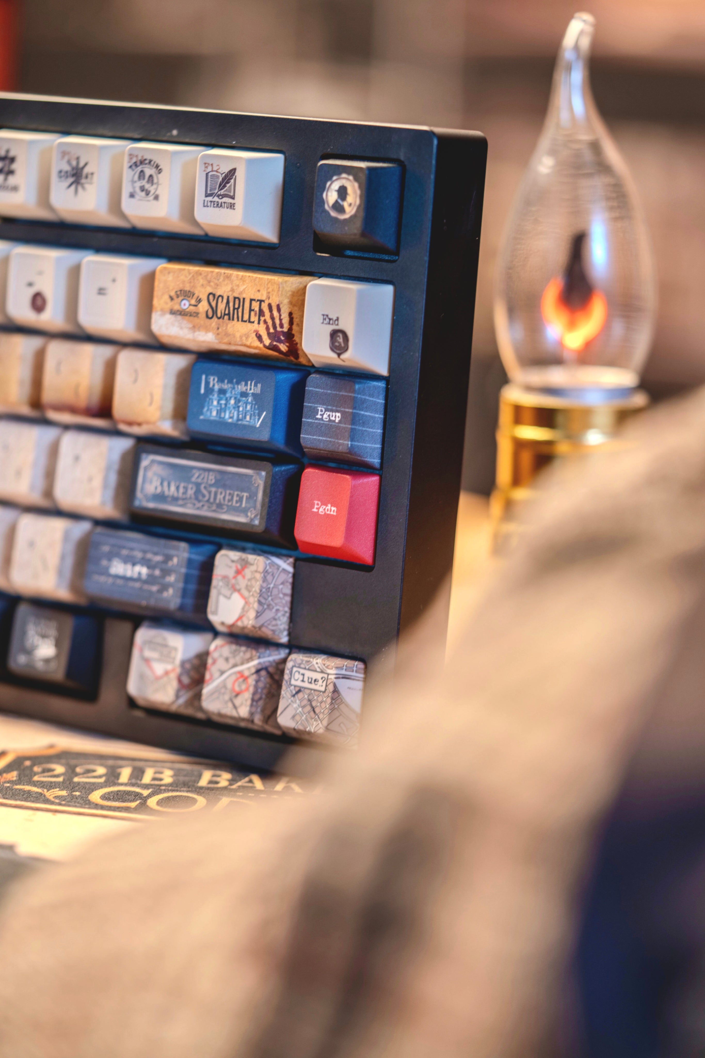 The Great Detective Sherlock Holmes Theme Custom 140 Keycaps - 221B Baker Street Edition